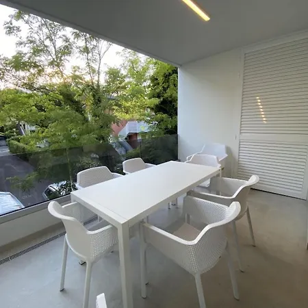 Apartmán Bright 300m From The Sea *